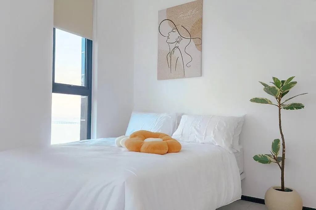 아파트 Bathtub With Seaview, 8Pax, Urban Suites - 5Km To Komtar 조지타운 말레이시아