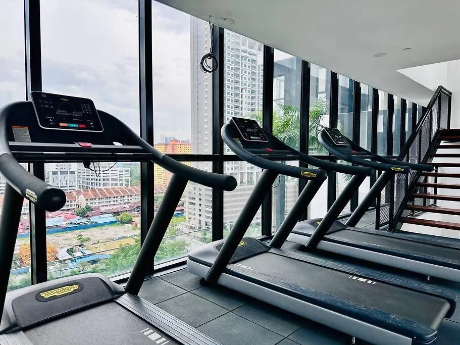 Bathtub With Seaview, 8Pax, Urban Suites - 5Km To Komtar 조지타운
